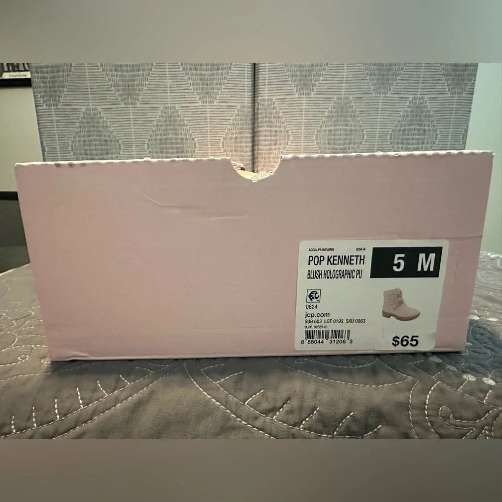 Pop Big Girls Blush Pink Kenneth Flat Heel Booties NWT Size Big Girls 5